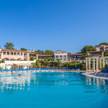Residence Pierre & Vacances Les Parcs De 格里莫 外观 照片